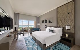 Fujairah Rotana Resort&Spa - Al Aqah Beach